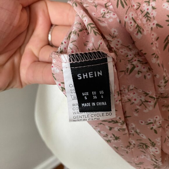 SHEIN Short-Sleeve Floral Blouse, Size Small - Picture 7 of 7